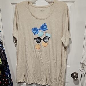 Catherines Cream T-Shirt